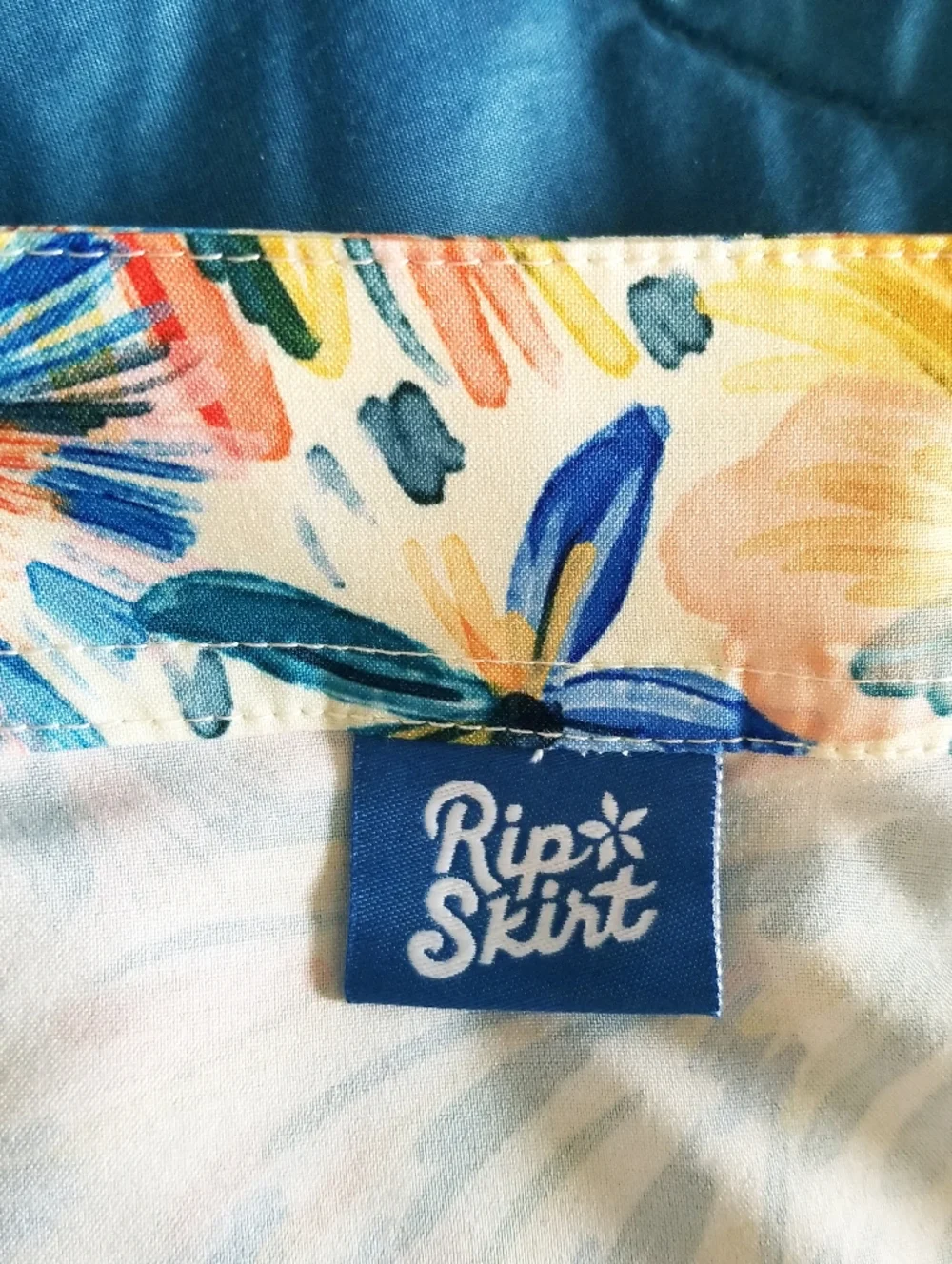 RIPSKIRT Full Wrap Blue Yellow Floral Length 2 Size L - Picture 7 of 9